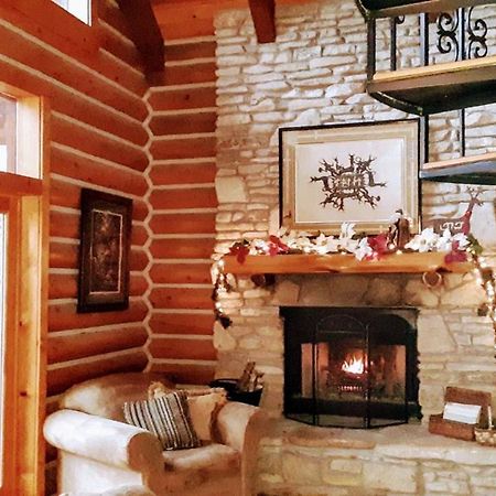 Cherokee Mountain Log Cabins ยูเรกาสปริงส์ ภายนอก รูปภาพ