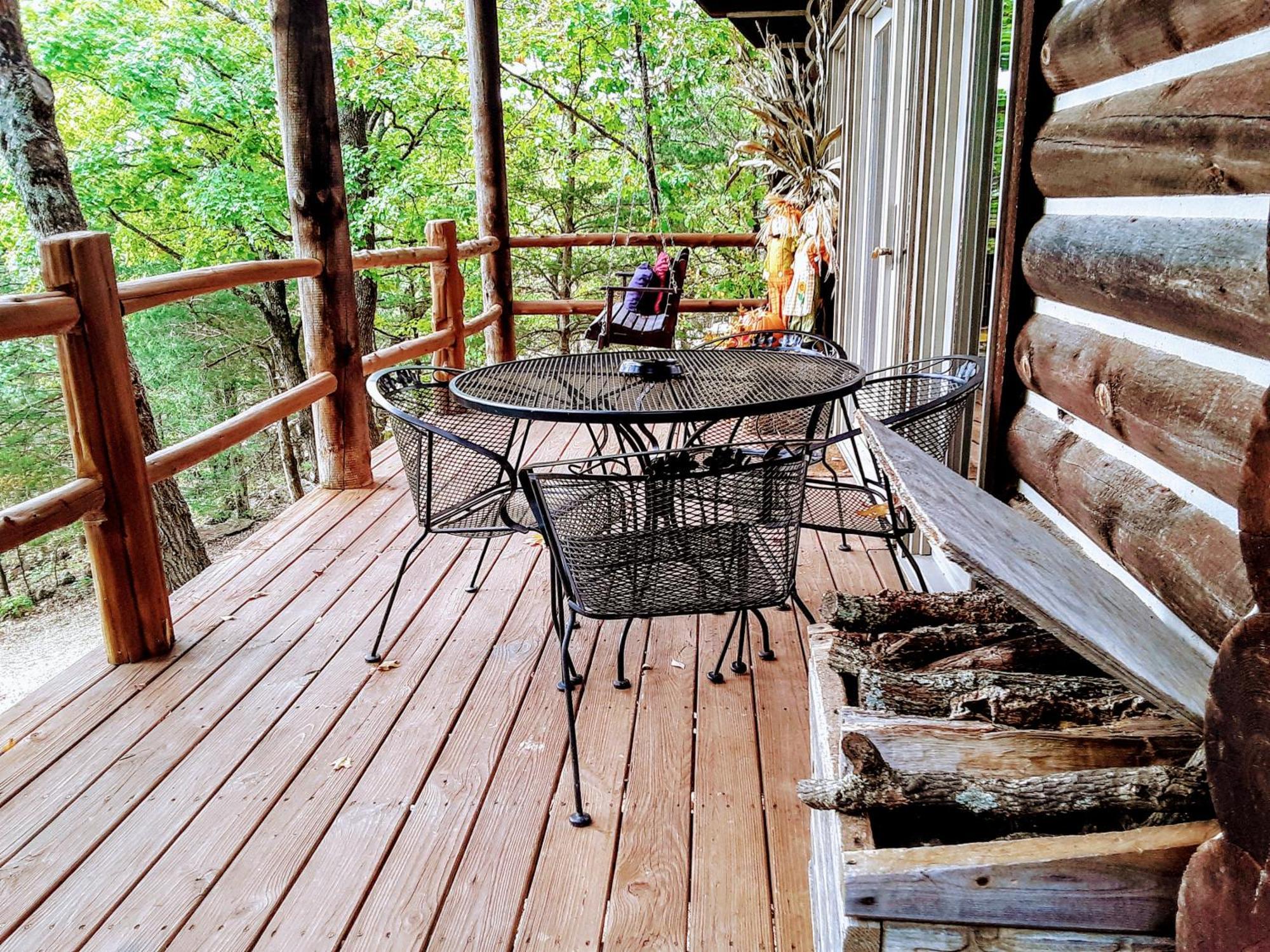Cherokee Mountain Log Cabins ยูเรกาสปริงส์ ห้อง รูปภาพ